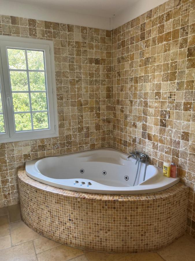 Magnifique Villa Avec Piscine سانت ماكسيمين-لا-سانت-بوم المظهر الخارجي الصورة